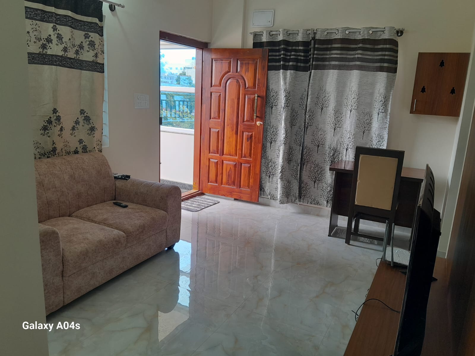 2BHK Family Flat for Monthly Stay without Security Deposit in Bangalore Urban